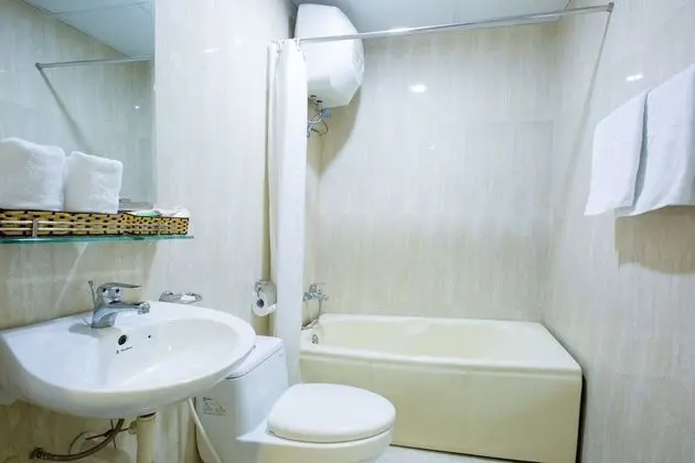 Standard Üç Kişilik Oda (no Balcony)