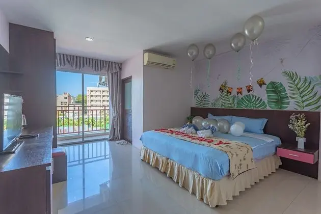 Deluxe Tek Büyük Yataklı Oda