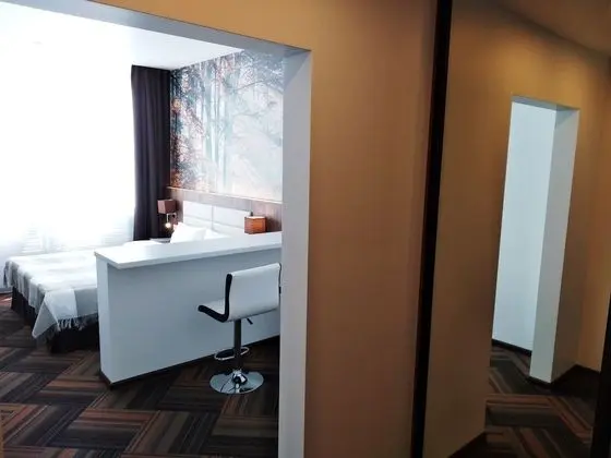 Stüdyo, 1 Büyük (Queen) Boy Yatak