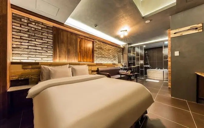 Oda (Deluxe-NetFlixDisney (bathtub))