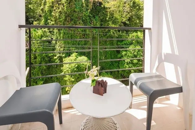 Deluxe Oda, Balkon