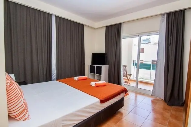 Family Dubleks, 2 Yatak Odası, Balkon, Havuz Manzaralı