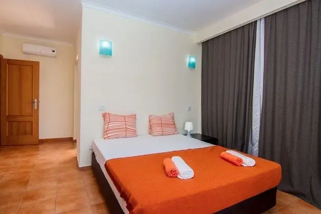 Family Dubleks, 2 Yatak Odası, Balkon, Havuz Manzaralı