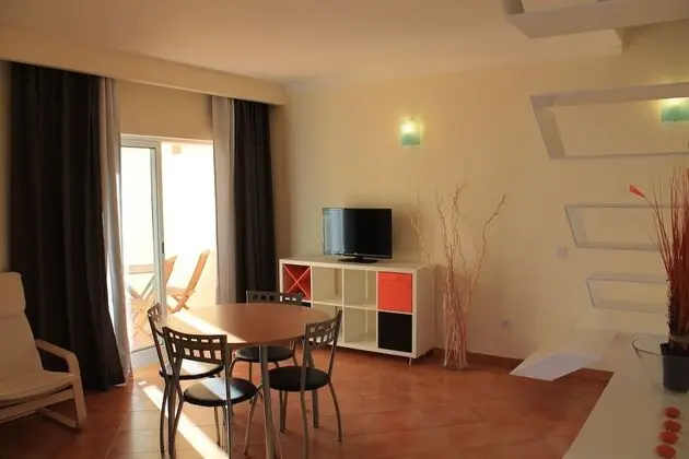 Family Dubleks, 2 Yatak Odası, Balkon, Havuz Manzaralı