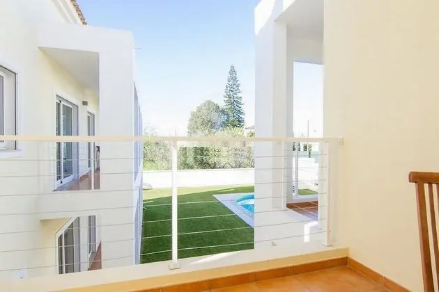Family Dubleks, 2 Yatak Odası, Balkon, Havuz Manzaralı