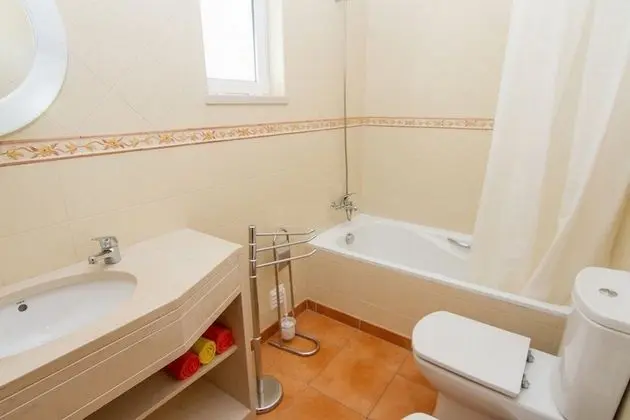 Family Dubleks, 2 Yatak Odası, Balkon, Havuz Manzaralı