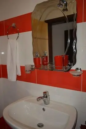 Design Apart Daire, 1 Büyük (Queen) Boy Yatak ve Çekyat, Balkon