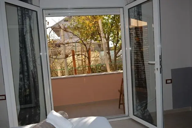 Design Apart Daire, 1 Büyük (Queen) Boy Yatak ve Çekyat, Balkon