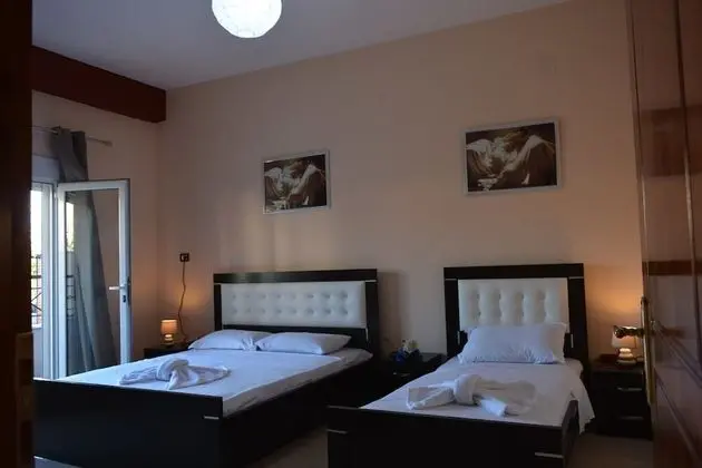 Traditional Apart Daire, 2 Yatak Odası, Mutfak, Üzüm Asması Manzaralı
