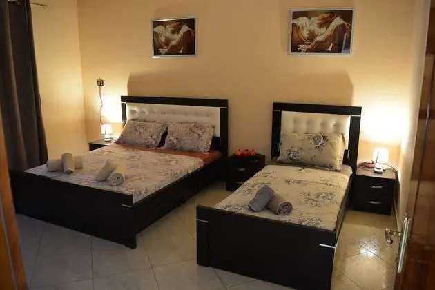 Traditional Apart Daire, 2 Yatak Odası, Mutfak, Üzüm Asması Manzaralı