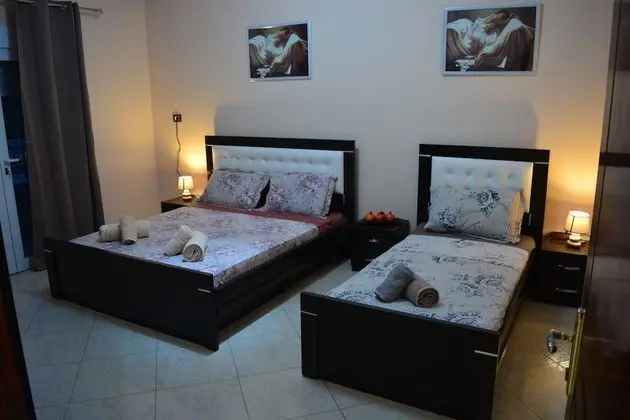 Traditional Apart Daire, 2 Yatak Odası, Mutfak, Üzüm Asması Manzaralı