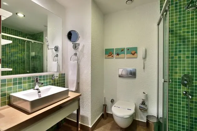 1 Çift ​​kişilik Yatak Land View