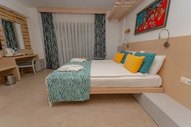 Göl Evi Üst Kat