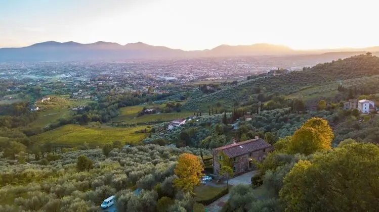 Villa, Sigara İçilebilir