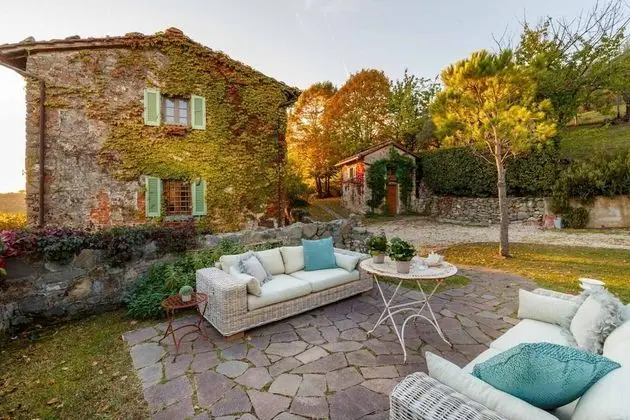 Villa, Sigara İçilebilir