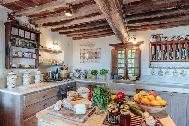 Villa, Sigara İçilebilir