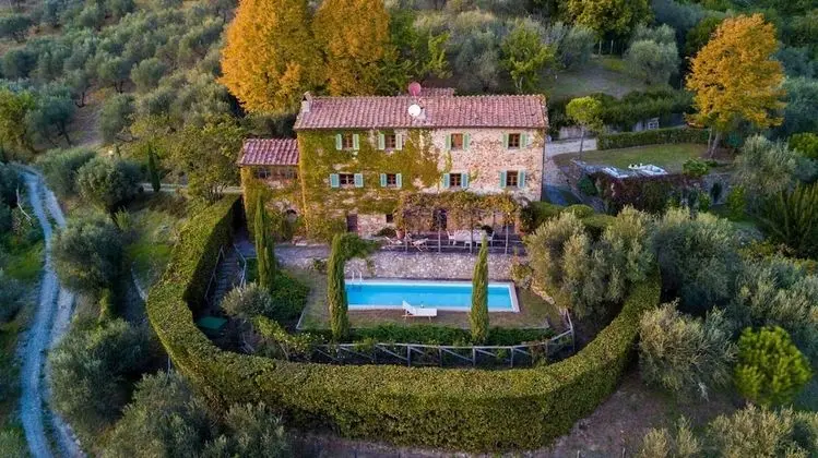 Villa, Sigara İçilebilir