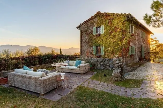 Villa, Sigara İçilebilir