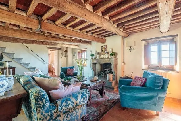 Villa, Sigara İçilebilir