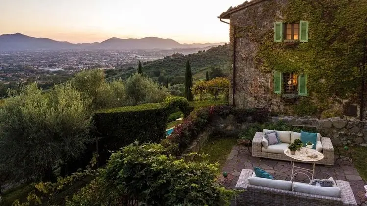 Villa, Sigara İçilebilir