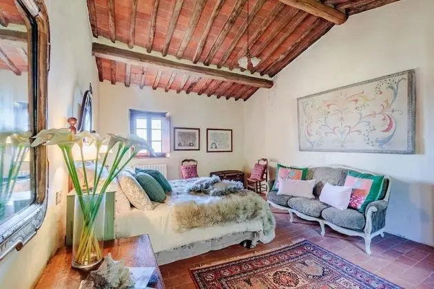 Villa, Sigara İçilebilir