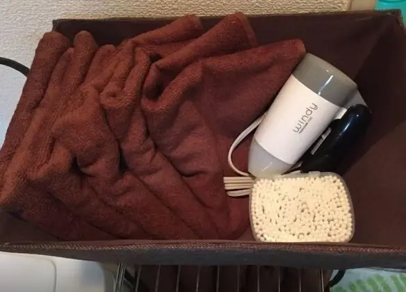 Apart Daire (1 Sofa Bed+4 Japanese Futons)