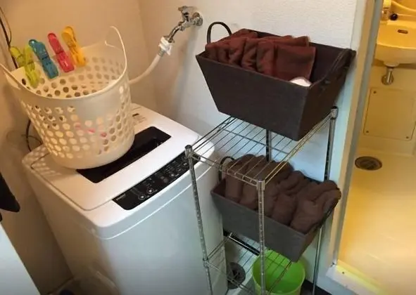 Apart Daire (1 Sofa Bed+4 Japanese Futons)