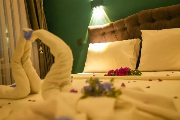 Deluxe Üç Ayrı Yataklı