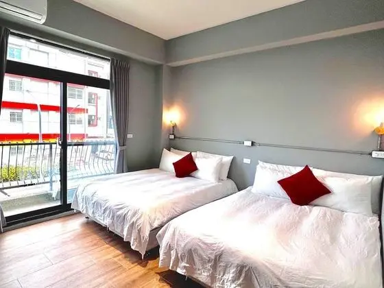 Standard Dört Kişilik Oda, Balkon