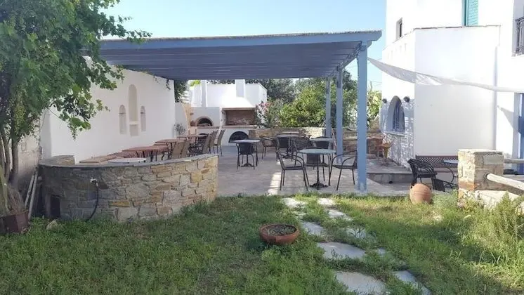Open Space Apartment (3 Adults)