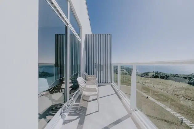 Deluxe Tek Büyük Yataklı Oda, Balkon, Deniz Manzaralı (108.109)