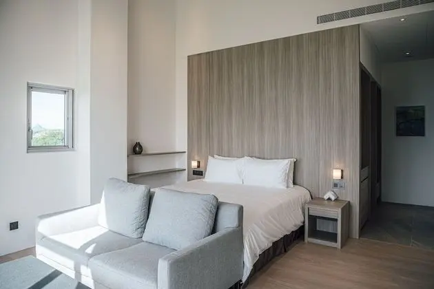 Deluxe Tek Büyük Yataklı Oda, Küvet, Deniz Manzaralı (105)