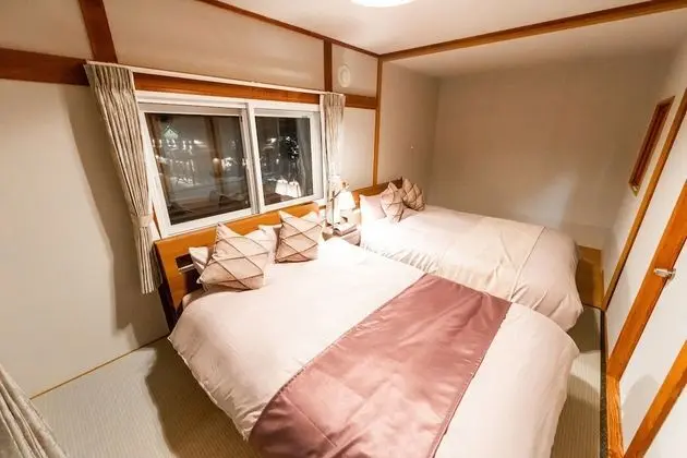 Ev, Sigara İçilmez (Private Vacation Home)