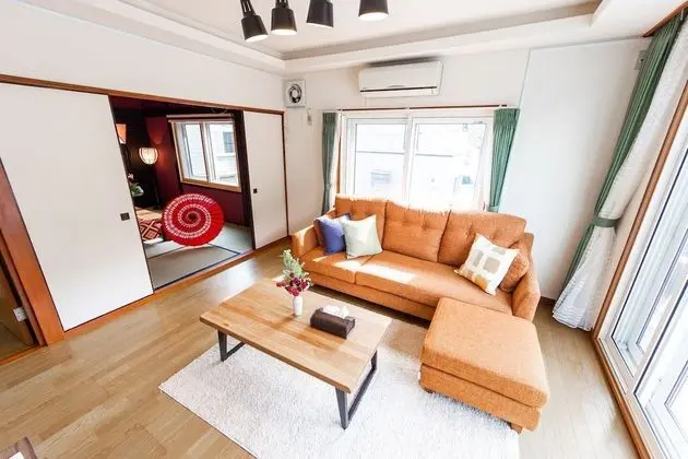 Ev, Sigara İçilmez (Private Vacation Home)
