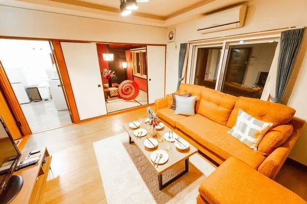 Ev, Sigara İçilmez (Private Vacation Home)