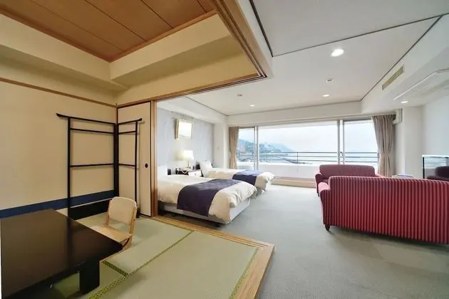 Oda (Japanese Western, Beds and Futons)