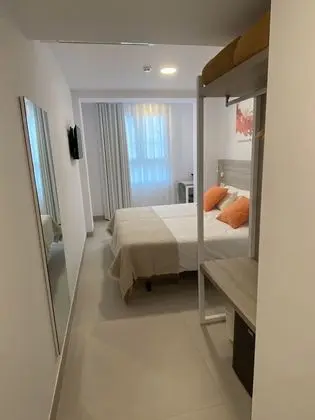 Basic Tek Büyük veya İki Ayrı Yataklı Oda