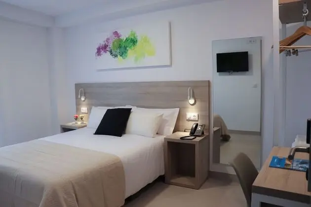 Deluxe Tek Büyük veya İki Ayrı Yataklı Oda