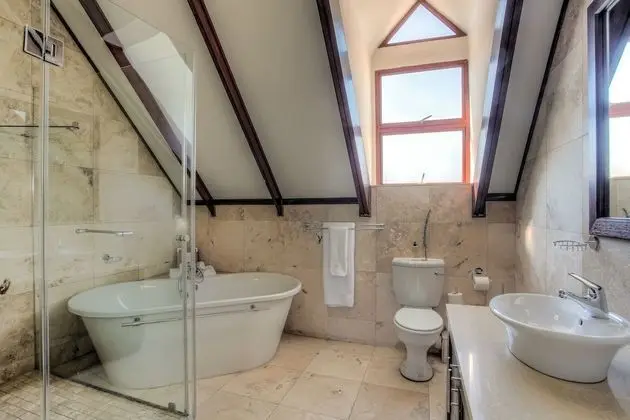 Çatı Katı Süiti (Penthouse)