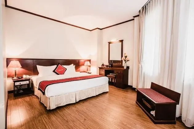 Luxury Tek Büyük Yataklı Oda, 1 En Büyük (King) Boy Yatak, Göl Manzaralı