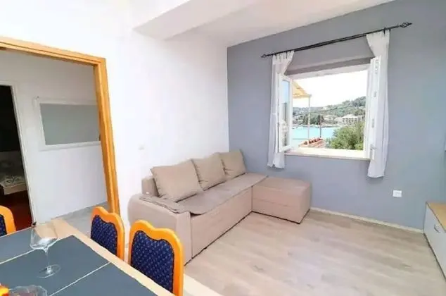 Apart Daire (Sunny - 50 m from sea - A2(4+1))