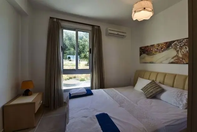 Villa, Sigara İçilmez