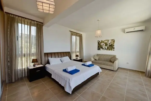 Villa, Sigara İçilmez