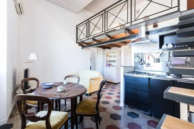 Apart Daire, 2 Yatak Odası, Mutfak