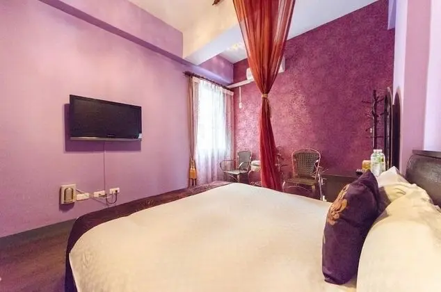 Romantic Tek Büyük Yataklı Oda