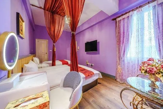 Romantic Tek Büyük Yataklı Oda