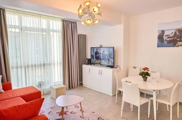 Deluxe Apart Daire