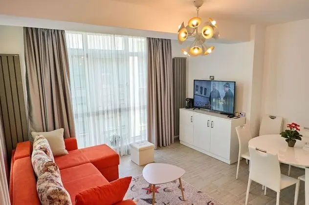 Deluxe Apart Daire