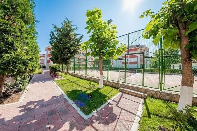 Stüdyo, 1 Büyük (Queen) Boy Yatak ve Çekyat