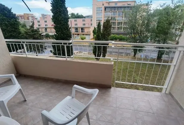 Stüdyo, 1 Büyük (Queen) Boy Yatak ve Çekyat